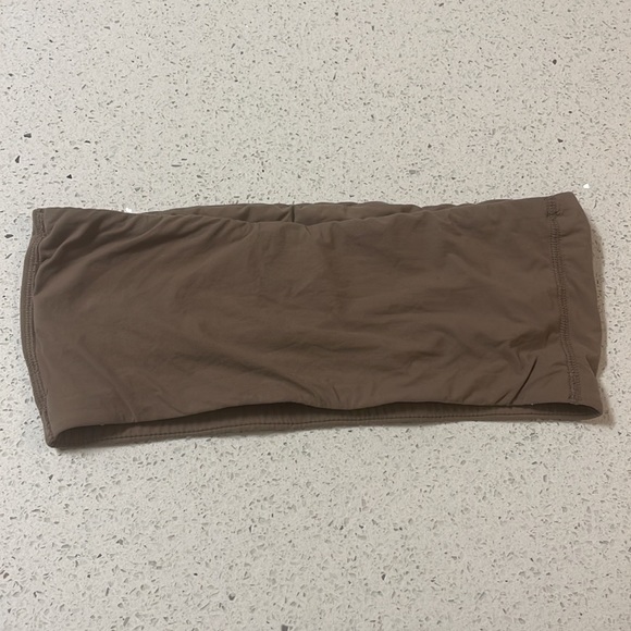 SKIMS Bandeau - Picture 5 of 5